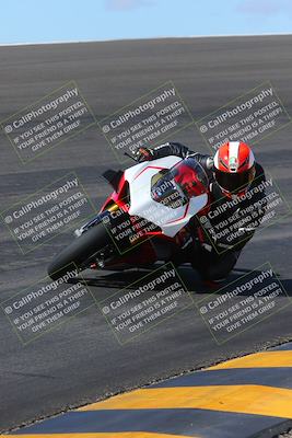 media/Mar-20-2023-Moto Forza (Mon) [[d0bbc59e78]]/1-A Group (Green)/Session 2 (Bowl)/
